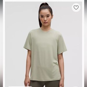 lululemon Jersey Training Short-Sleeve Shirt in Fog Green (nwt)